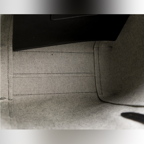 Alexander McQueen Leather Signature Shopper Tote Bag Purse 💕for Sasha - Picture 13 of 16